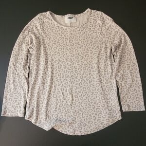❗️3 For $12❗️ Old Navy Girls Gray and White Long Sleeve Leopard Print Blouse